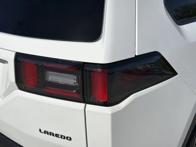 New 2026 Bright White Clearcoat Jeep Laredo image 9