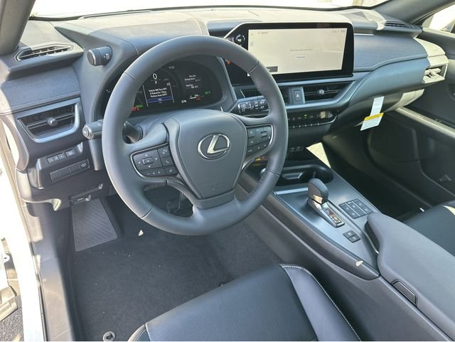 2026 Lexus UX Hybrid 300h Premium - Photo 7