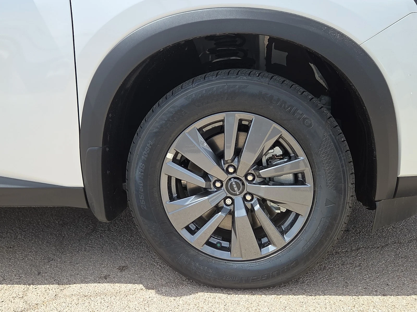 New 2026 QBE Everest WH Nissan SV Front-Wheel Drive image 7