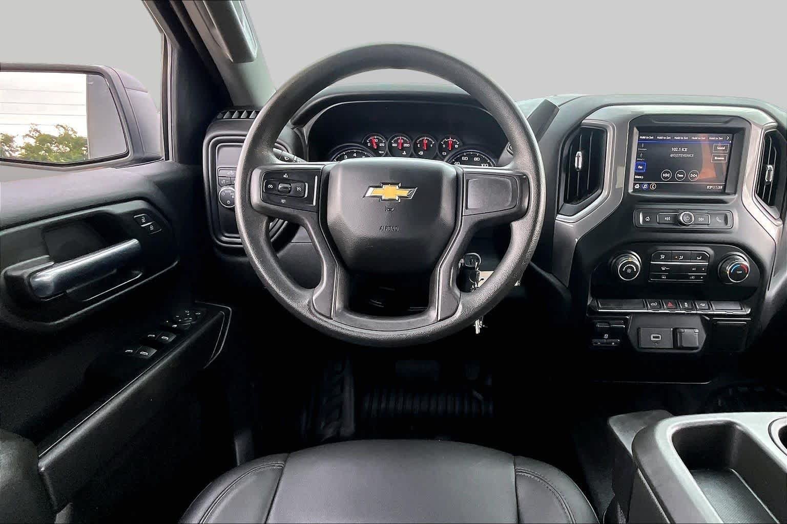 Used 2020 SUMMIT WHITE Chevrolet Work Truck image 6