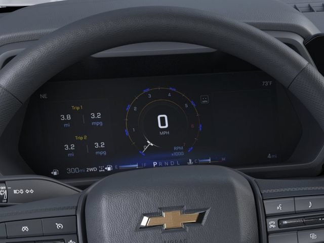 New 2026 Summit White Chevrolet WT image 18