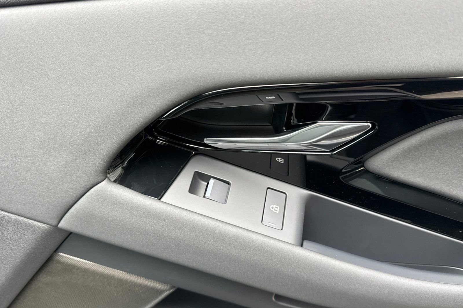 2026 Land Rover Range Rover Evoque S - Photo 19