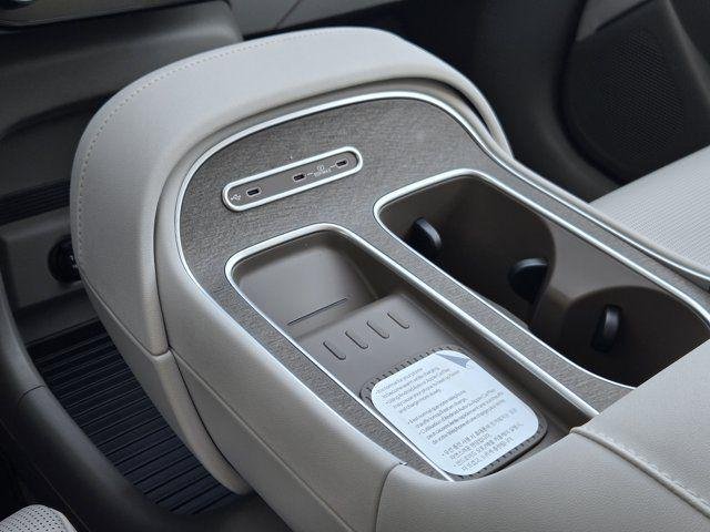 New 2026 Gray Pearl Hyundai Blue SEL Premium image 15