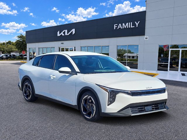 2026 Kia K4 EX