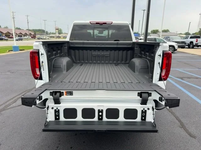 New 2026 Summit White GMC AT4 image 19