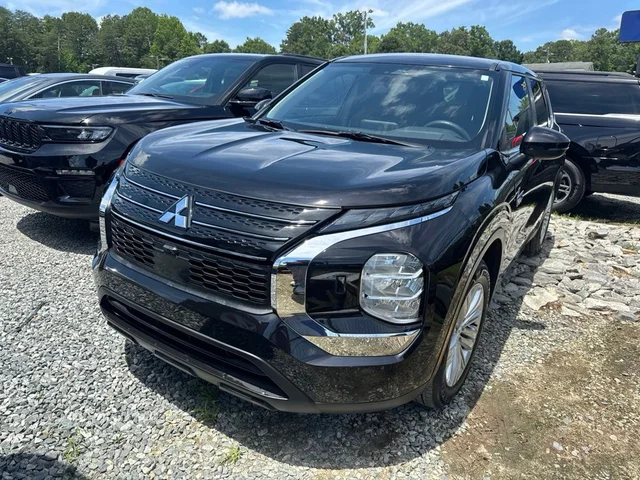 2025 Mitsubishi Outlander PHEV ES