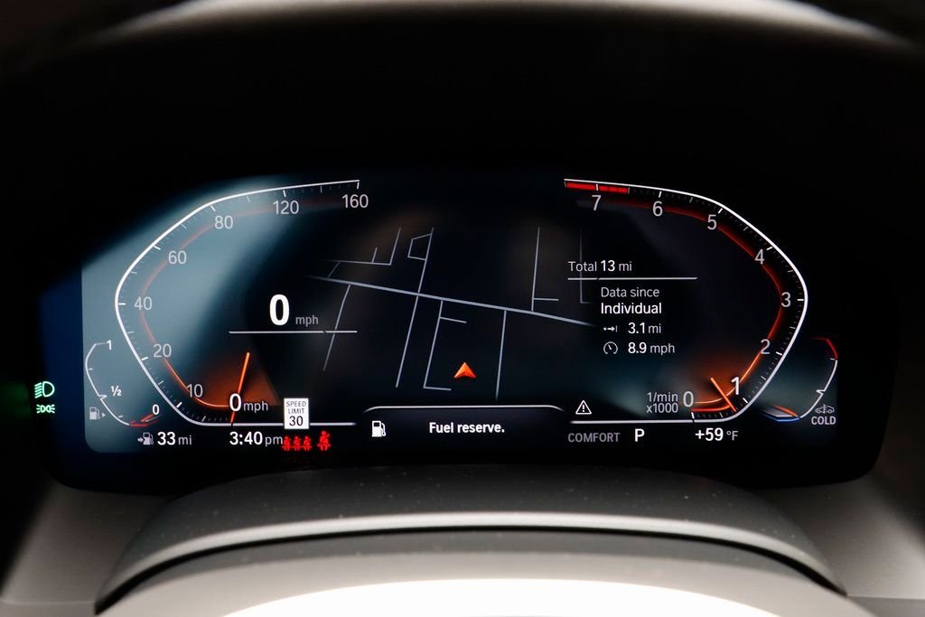 2025 BMW 8 Series 840i - Photo 9