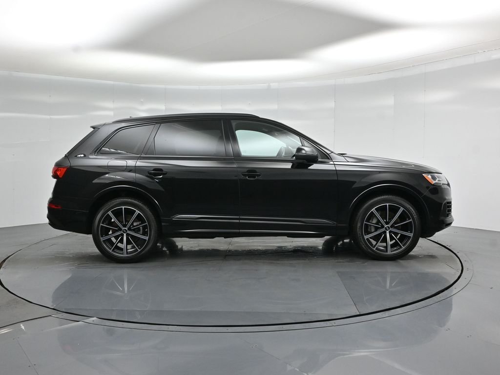 Certified Used 2022 Black Audi 55 Premium Plus image 30
