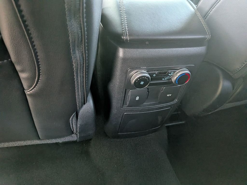 Used 2023 Black Ford XLT image 36