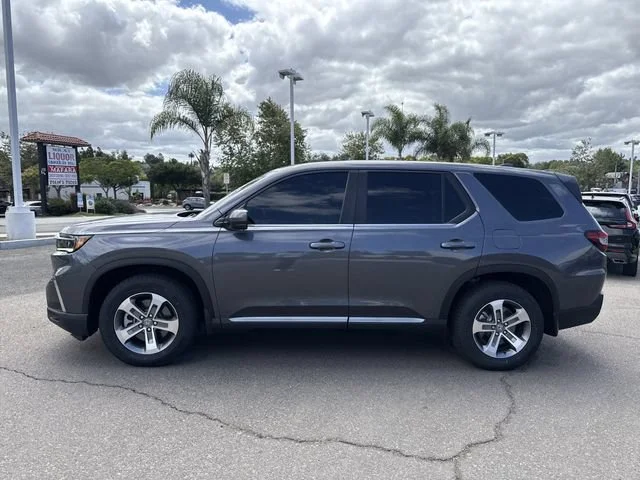 2024 Honda Pilot EX-L - Photo 2