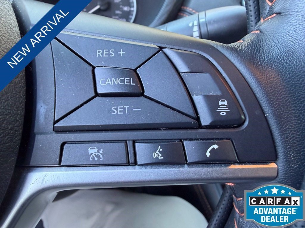 Used 2021 White Nissan SR Xtronic CVT image 9