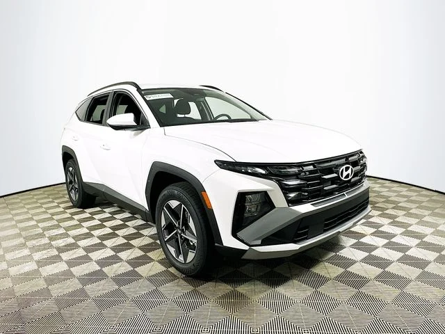 New 2026 White Hyundai SEL image 1