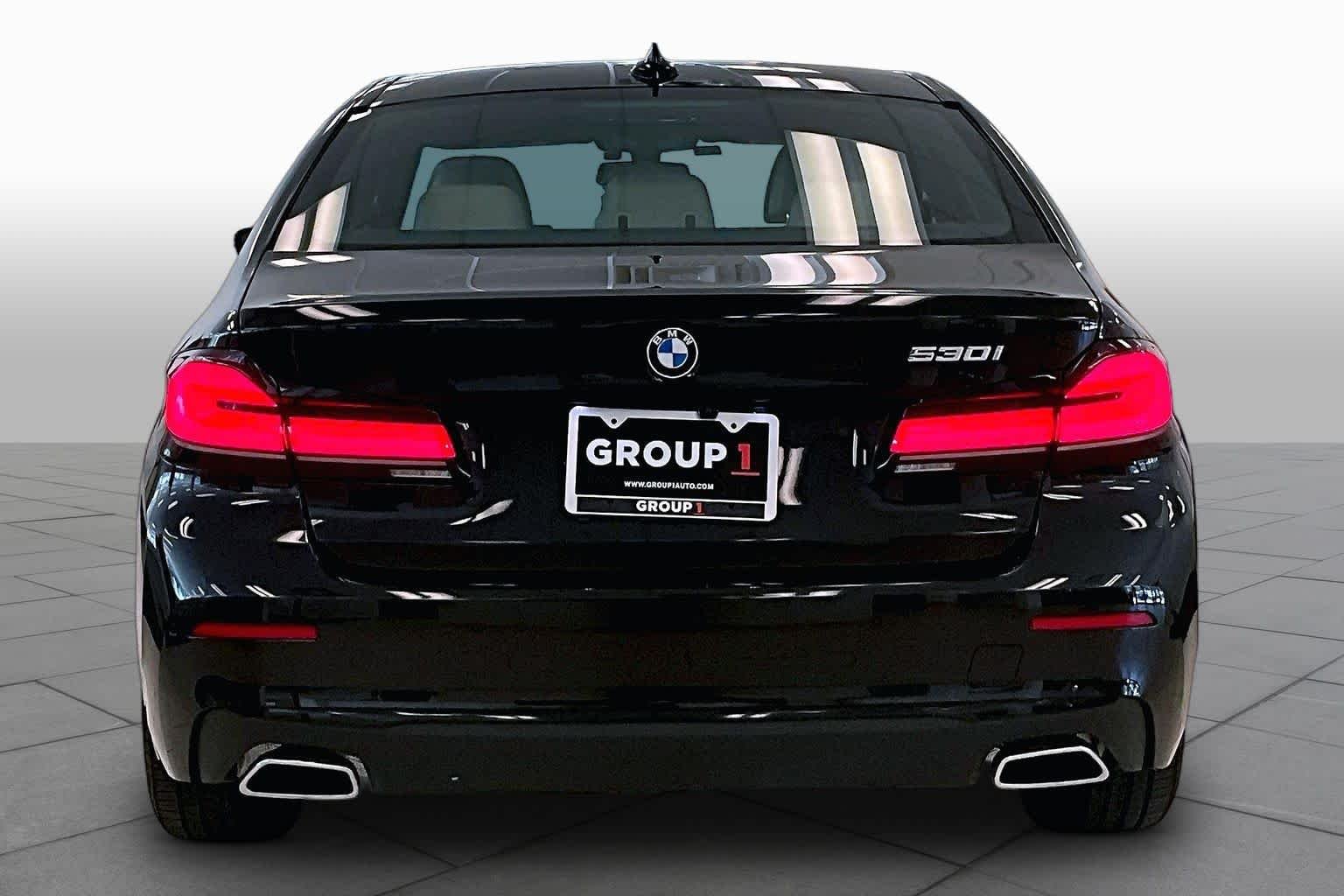 Used 2023 Black Sapphire Metallic BMW 530i image 4