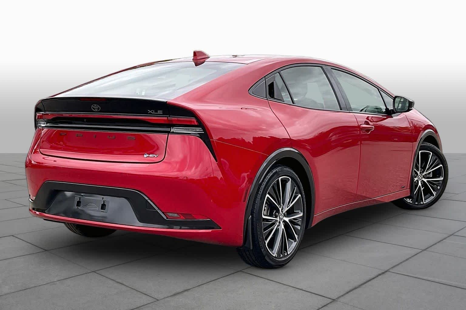 Used 2024 Supersonic Red Toyota XLE image 12