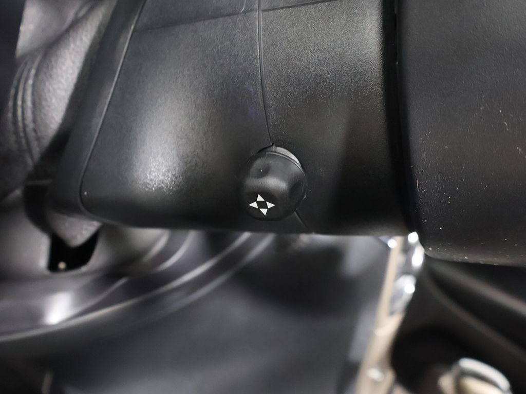 Used 2017 White Jeep Overland image 43