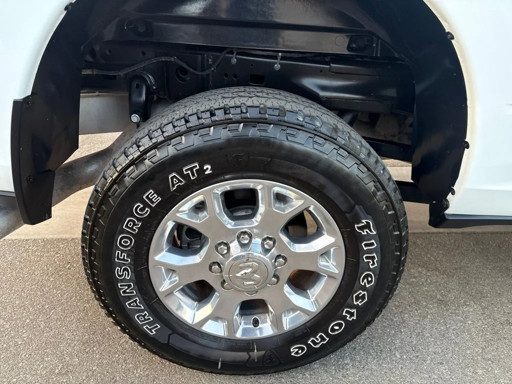 Used 2024 White Ram Laramie image 9