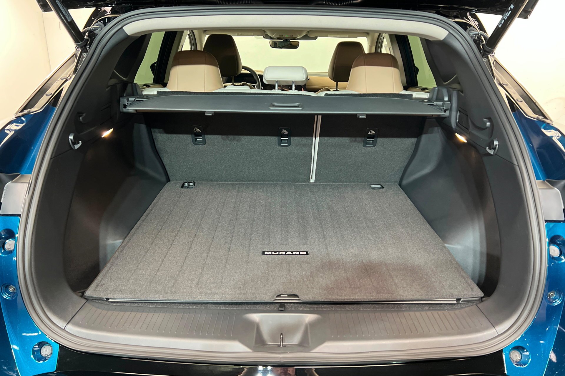 New 2026 Aurora Blue Pearl Metallic / Super Black Two-tone Nissan Platinum image 23