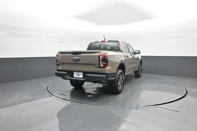 New 2026 Gray Ford XLT image 7