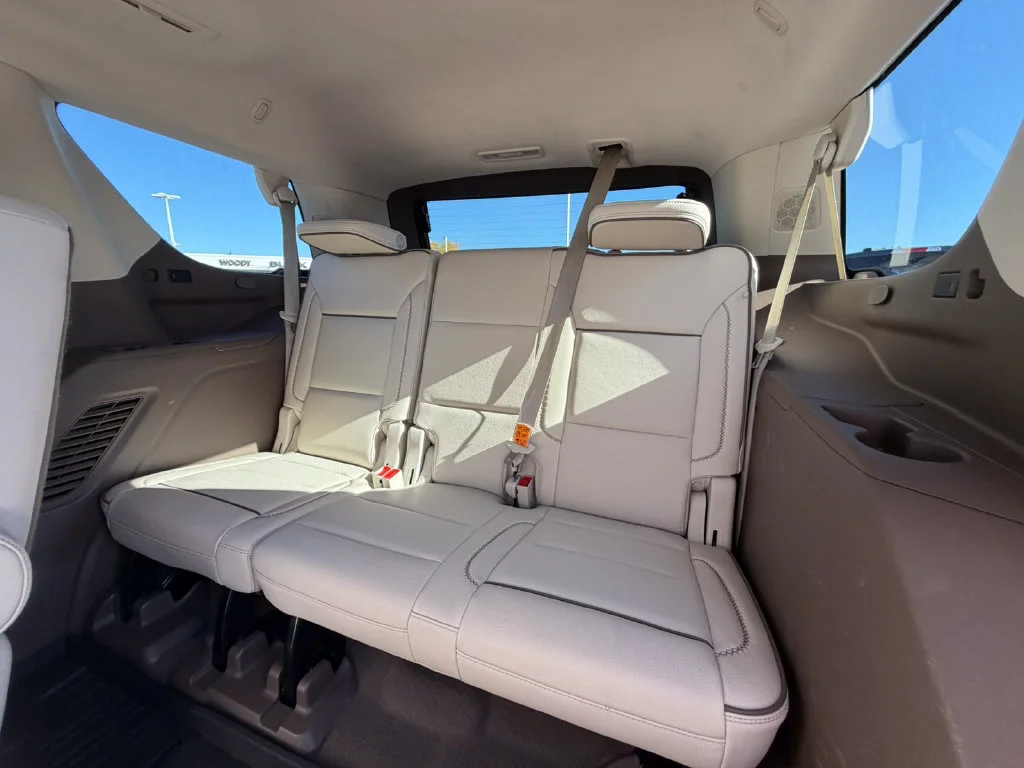 2023 GMC Yukon Denali - Photo 35