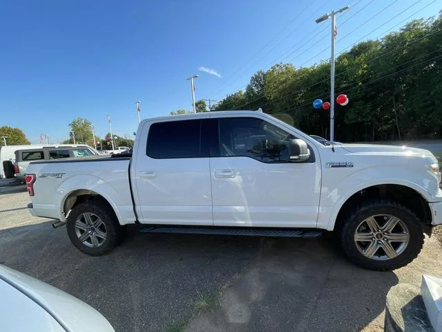 Used 2018 Oxford White Ford XLT image 8