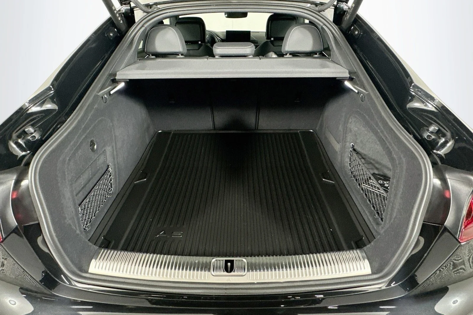 Used 2024 Mythos Black Metallic Audi S line Premium Plus image 21