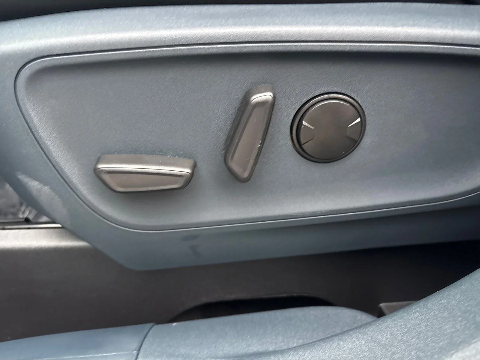 New 2026 Velocity Blue Ford Maverick Lobo™ image 16