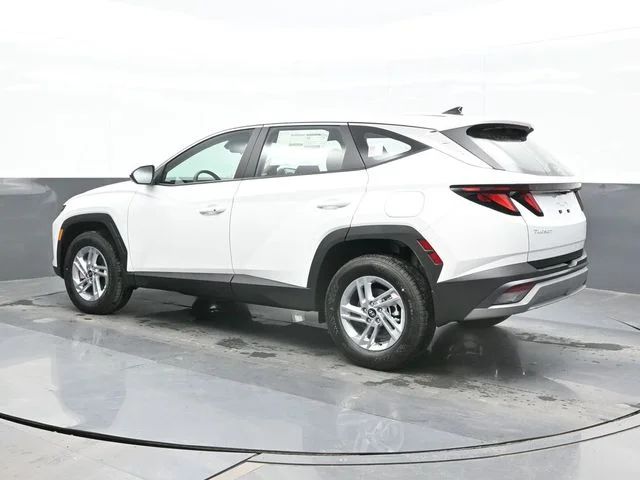Certified Used 2026 White Hyundai SE image 3