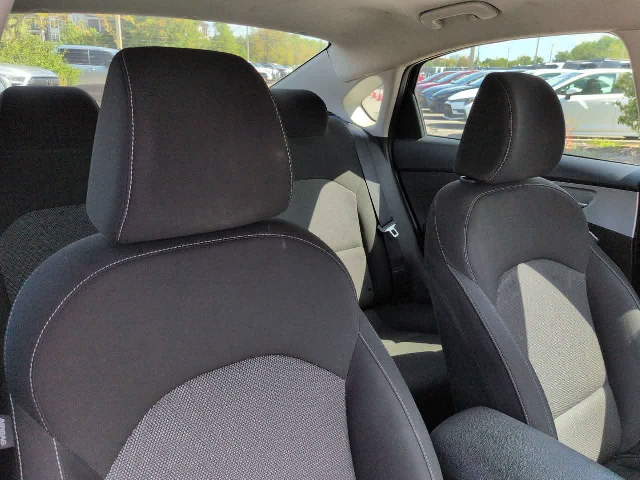 Used 2023 Gravity Gray Kia LXS image 7