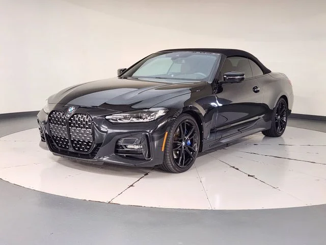 2022 BMW 4 Series 430i Convertible's photo