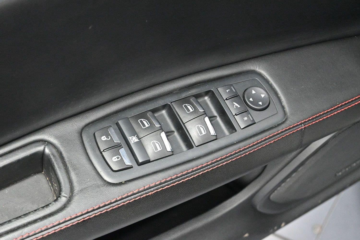 Used 2018 Nero Maserati S GranSport image 10