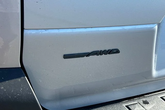 New 2026 ICE SILVER METALLIC Subaru Premium image 7