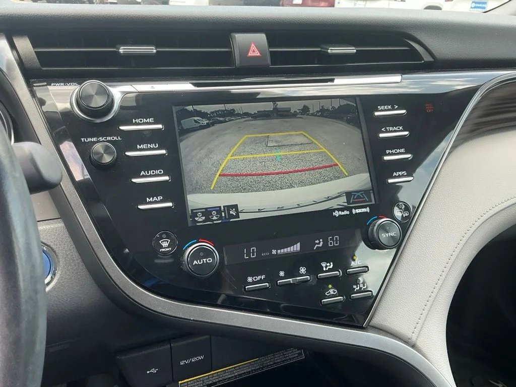 Used 2020 Beige Toyota XLE image 42