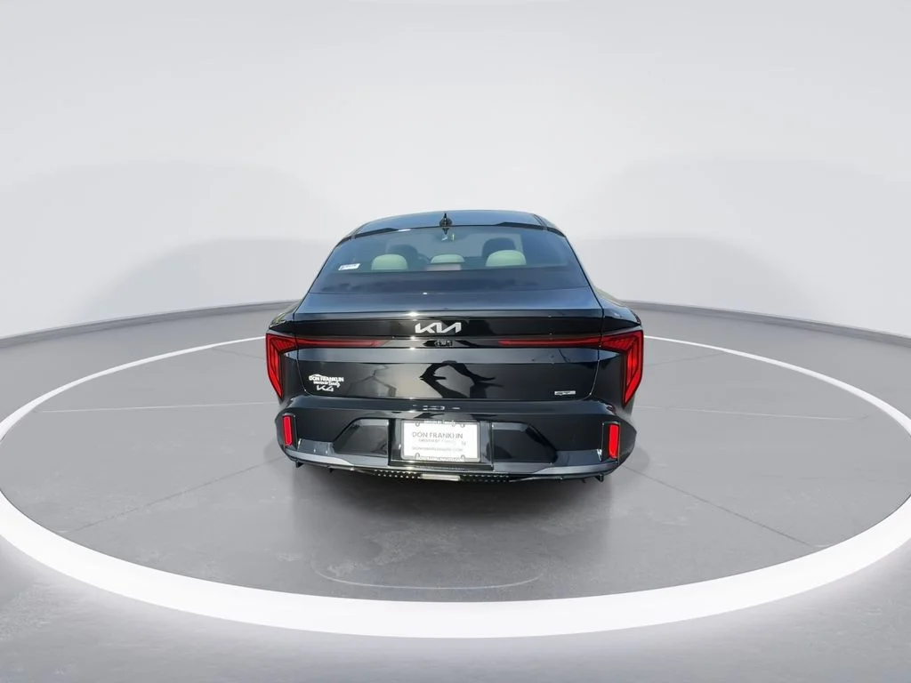 Used 2025 Black Kia GT-Line image 7