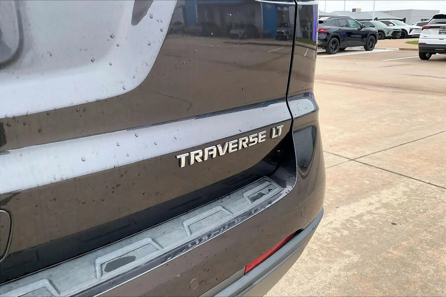 Used 2016 Tungsten Metallic Chevrolet LT image 10