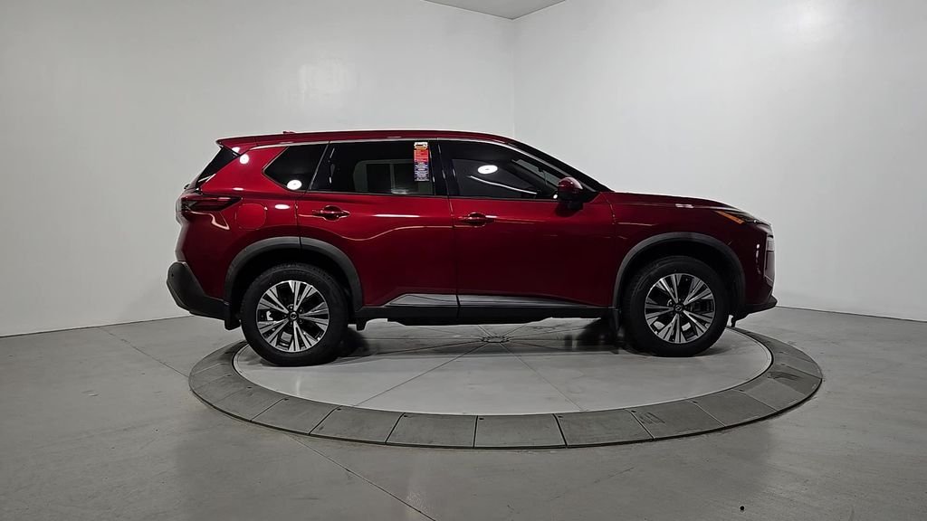 Used 2021 Red Nissan SV image 7