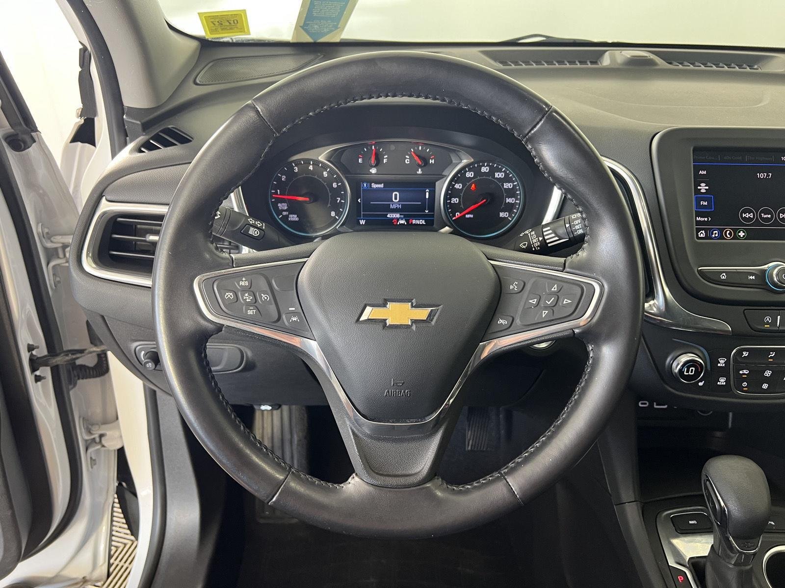 Used 2022 Summit White Chevrolet LT image 8