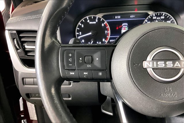 Used 2023 Red Nissan SL image 10