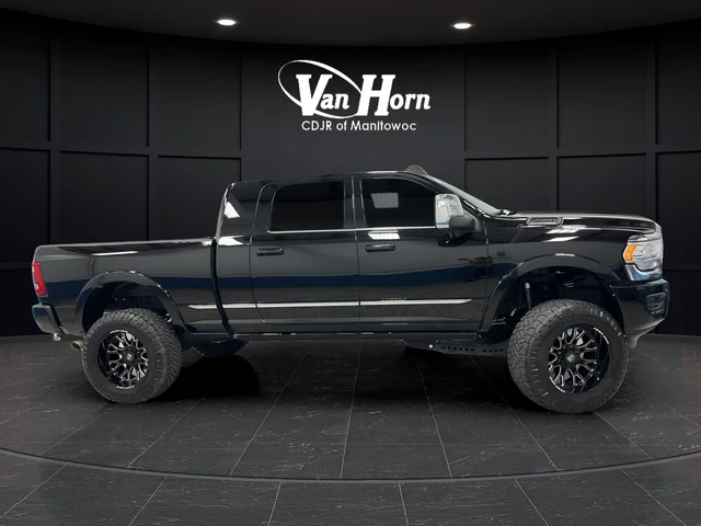 Used 2023 Diamond Black Ram Limited image 8