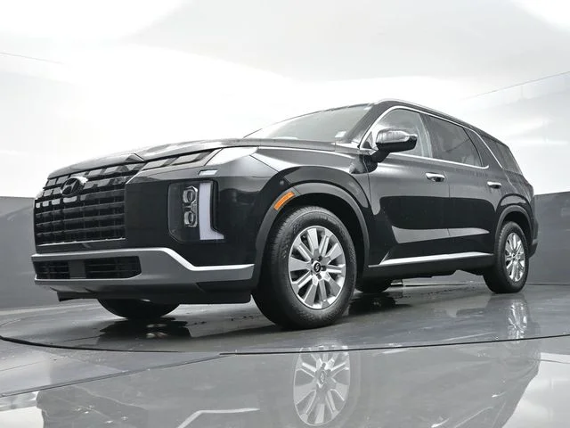 Used 2024 Black Hyundai SEL image 36