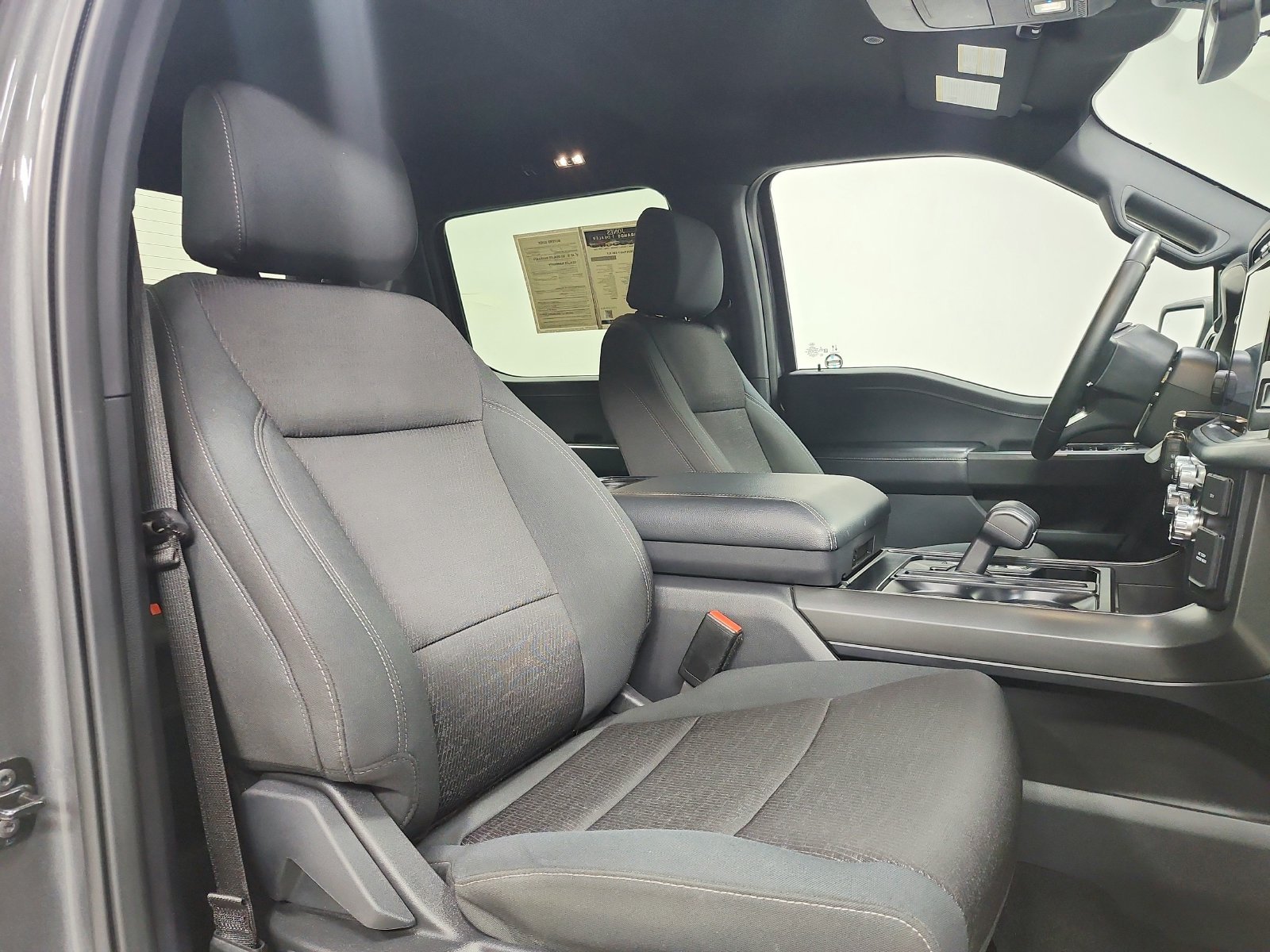 Used 2024 Gray Ford XLT image 39