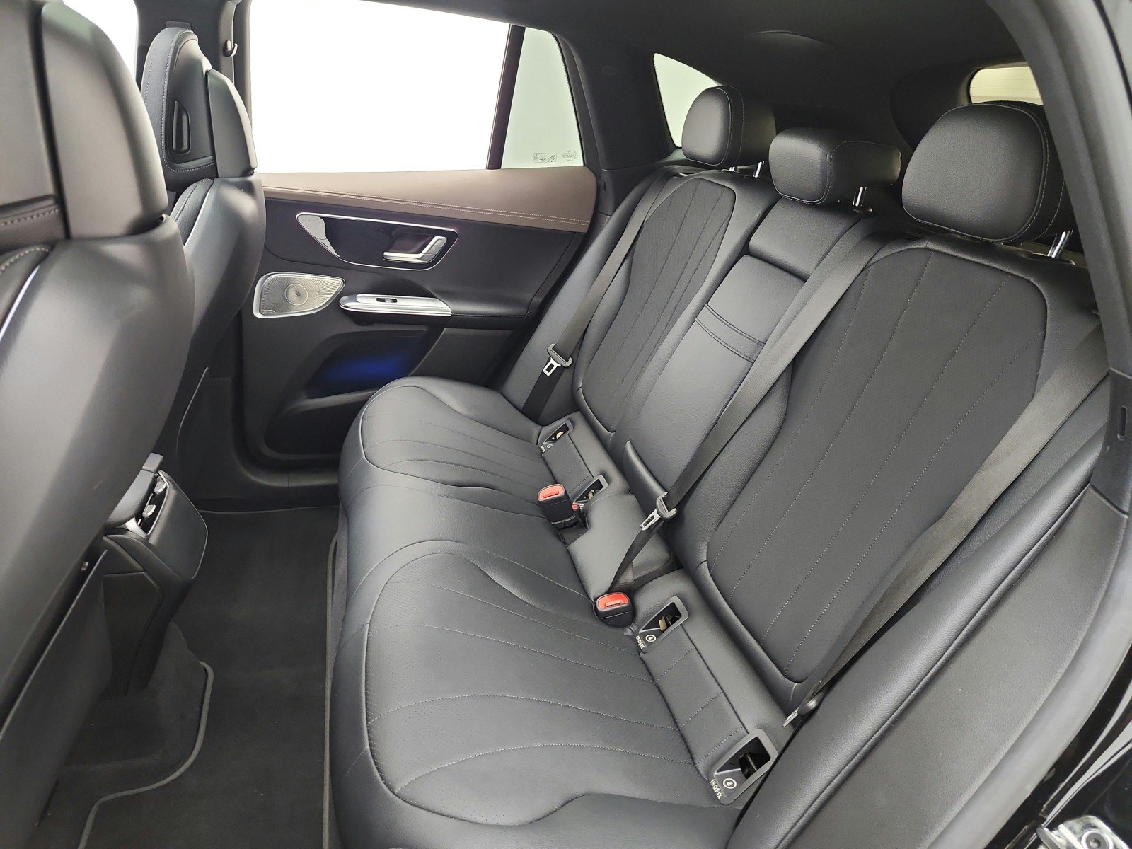 Used 2023 Obsidian Black Metallic Mercedes-Benz EQE 350 4MATIC® SUV image 13