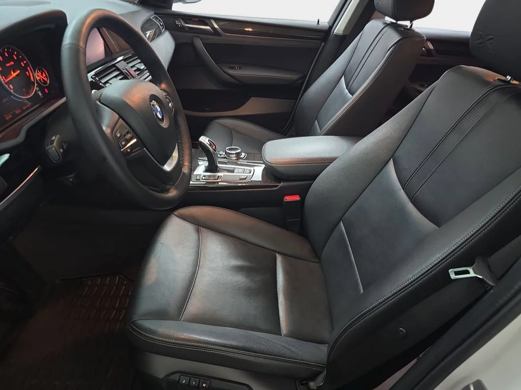 Used 2015 Alpine White BMW xDrive28i image 18