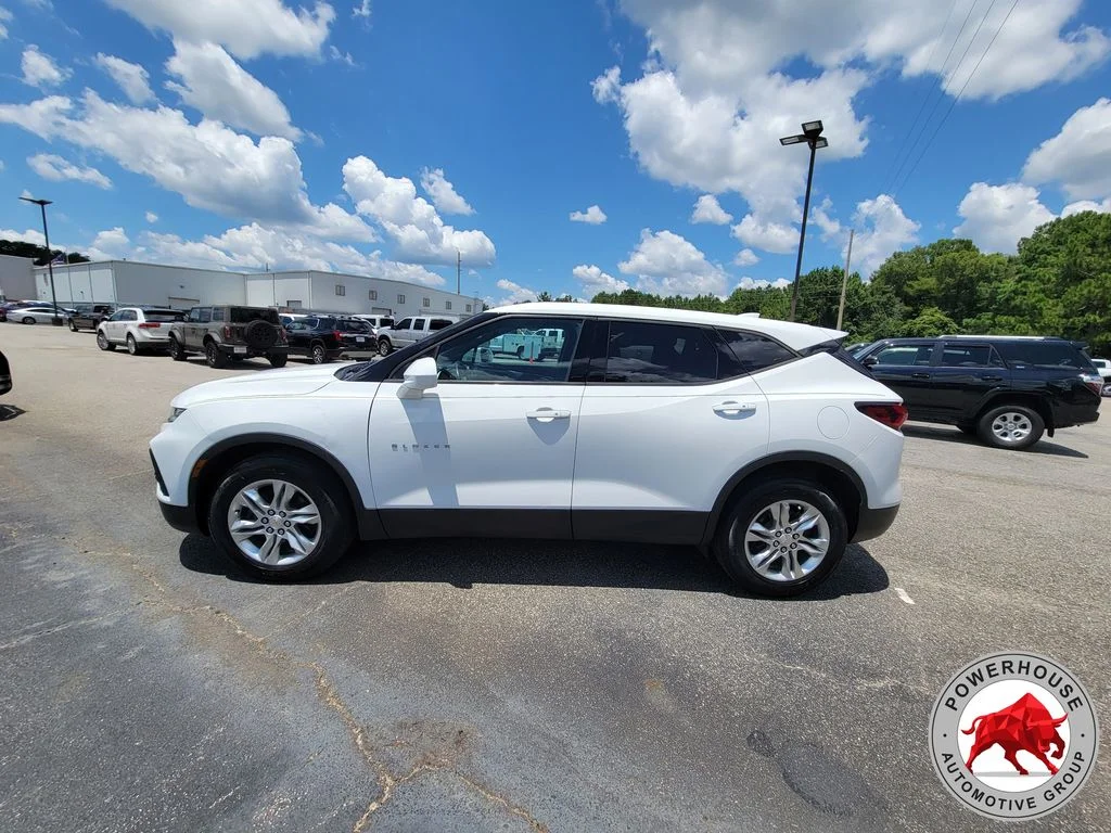 Used 2020 White Chevrolet LT image 2