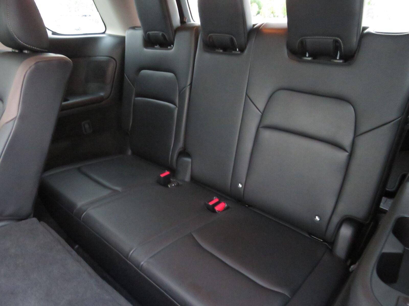 Used 2025 Solid Gray/Super Black Nissan Platinum image 30