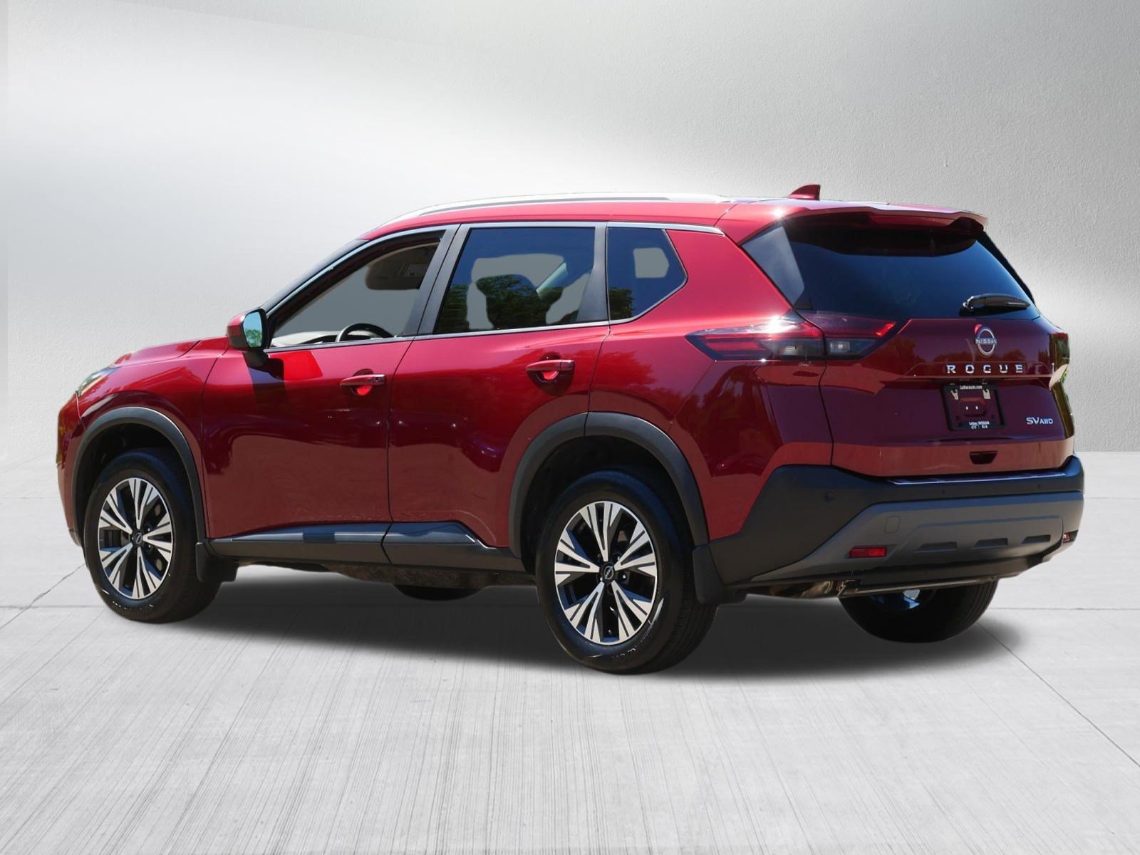 Certified Used 2023 Scarlet Ember Tintcoat Nissan SV image 5