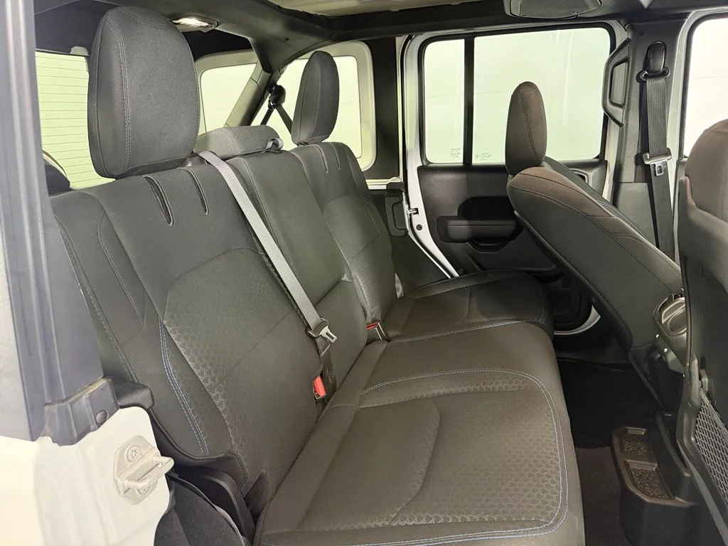 Used 2024 White Jeep Rubicon 4xe image 21