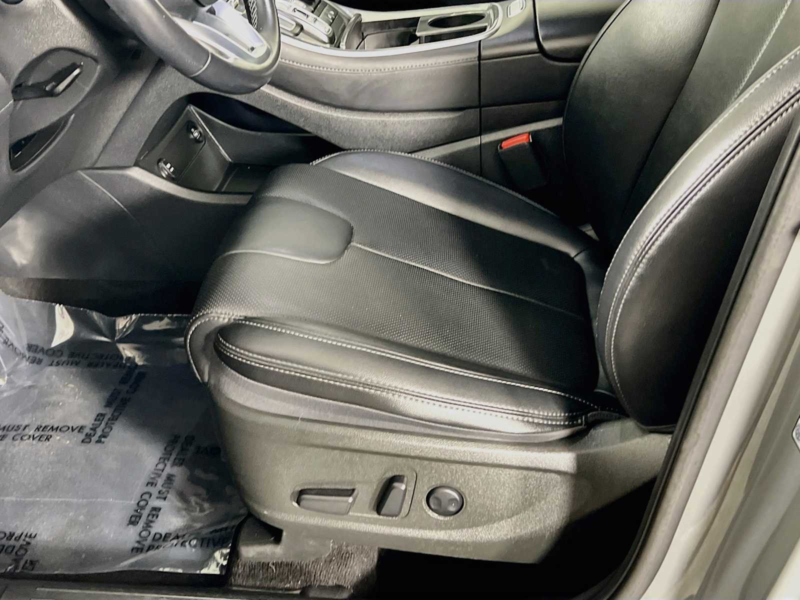 Used 2023 Hampton Gray Hyundai SEL image 20