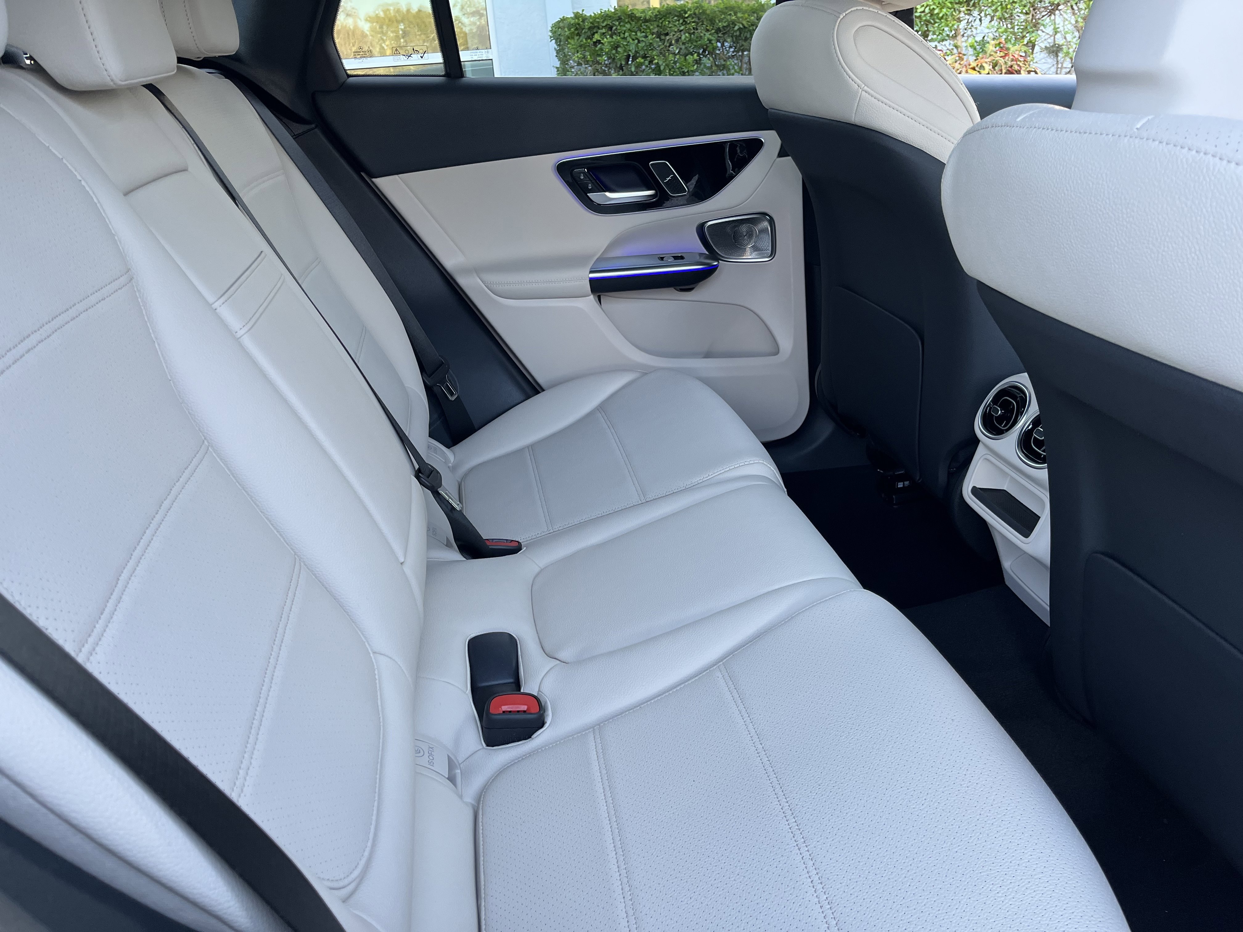 New 2026 MANUFAKTUR Alpine Grey Mercedes-Benz GLC 300 image 22