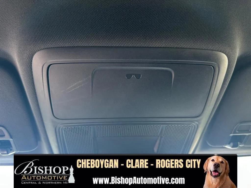 Pre-Owned 2025 Chevrolet Equinox LT image 31