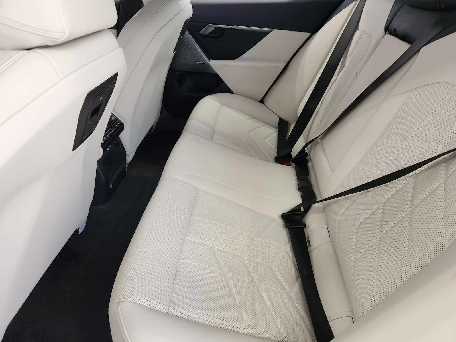 Certified Used 2024 Vegas Red Metallic BMW 530i xDrive image 19